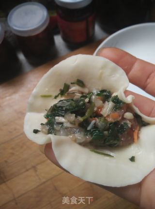 Cure Children Picky Eaters-dandelion Jiwei Shrimp Dumplings recipe