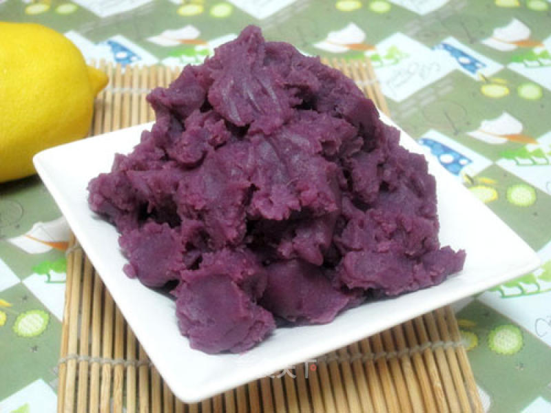 A Good Partner for Snowy Mooncakes の Homemade [purple Potato Filling] recipe