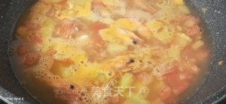 Tomato, Egg and Shrimp Soup recipe