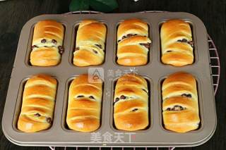 Honey Bean Medium Kind Buns recipe