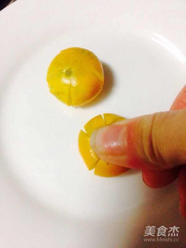 Stewed Red Dates and Kumquats with Brown Sugar Slices recipe