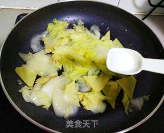 Stir-fried Dried Tofu with Cabbage recipe