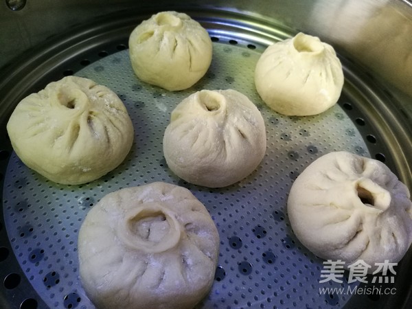 Carrot Pork Bun recipe