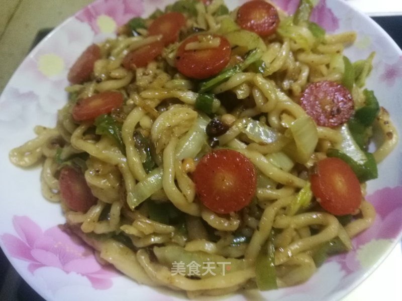 Fried Noodles with Cabbage and Carrots recipe