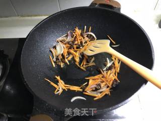 Stir-fried Niuhe recipe