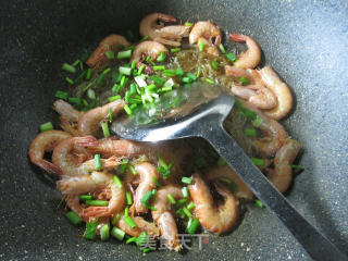 Fried Vermicelli with Sea Shrimp recipe