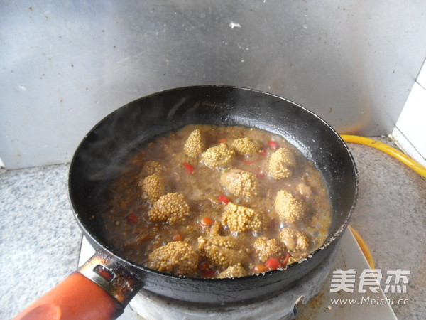 Spicy Braised Fish Roe with Millet recipe