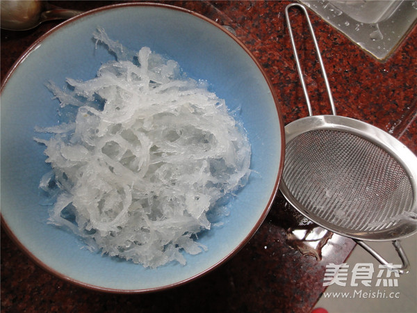 Stewed Bird's Nest with Rock Sugar recipe