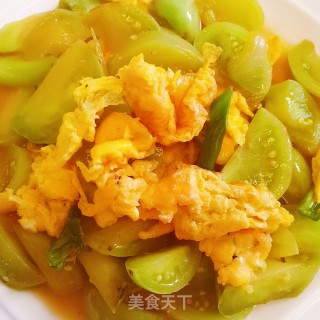 Scrambled Eggs with Green Tomatoes recipe