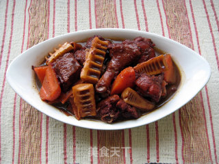 Stewed Spring Bamboo Shoots with Duck Leg recipe