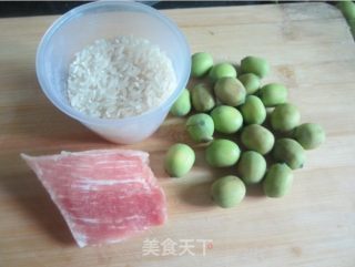 Fresh Lotus Seed Pork Porridge recipe