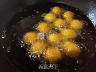 Bean Paste Sweet Potato Balls recipe