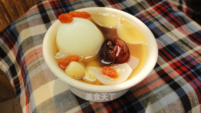 Mashed Red Dates and Lily Eggs recipe