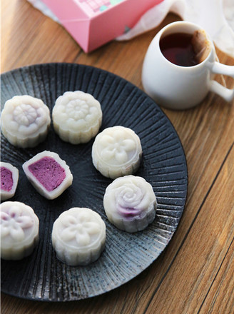 【ren and Moon Reunion】purple Sweet Potato Snowy Mooncake