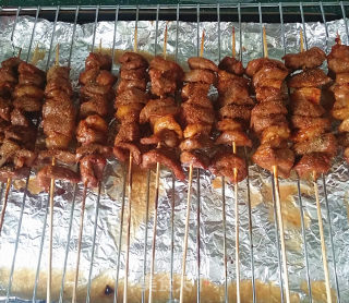 Lamb Kebabs with Sauce recipe