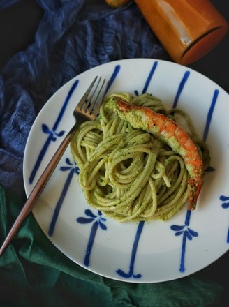 Spaghetti with Toon Green Sauce recipe