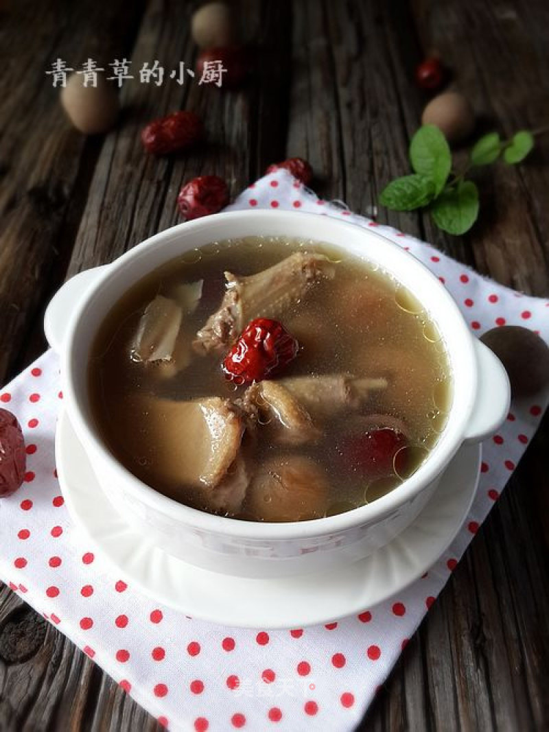 Longan, American Ginseng and Pigeon Soup recipe