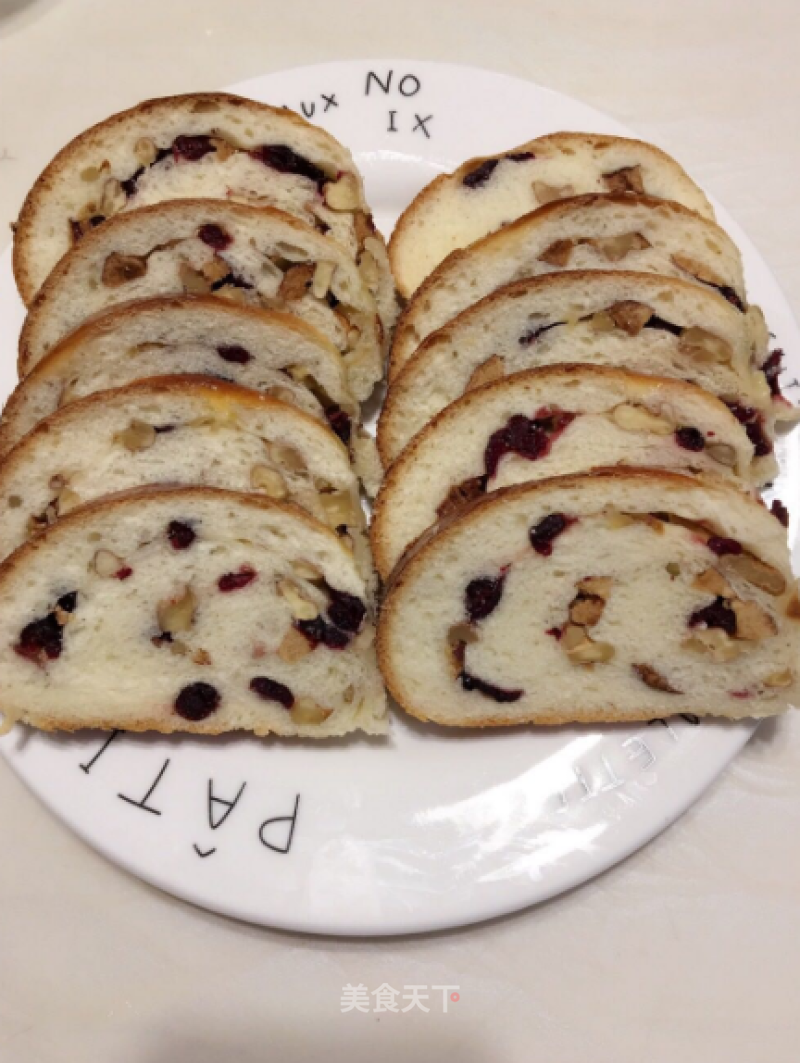 Leba Bread