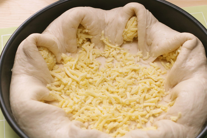 Lava Cheese Bolognese Pizza recipe