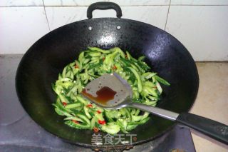 Spicy Pickled Cucumber Shreds recipe
