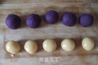 Purple Sweet Potato Mooncake recipe