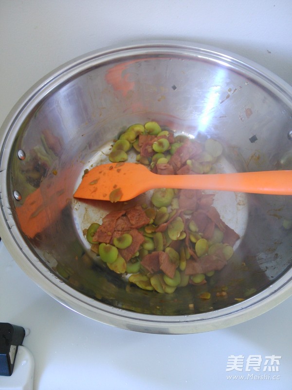 Fried Broad Beans with Bacon recipe