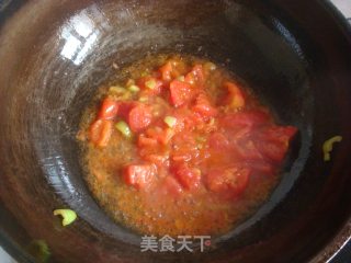 Tomato Soy Pot Noodles recipe