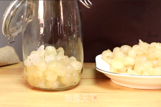 Longan Wine, One of The Must-soaked Wines in Summer recipe