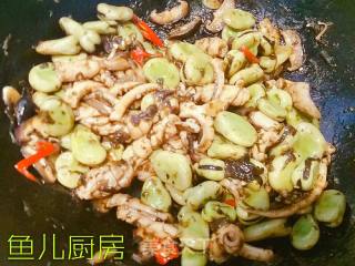 Fresh Squid, Shiitake Mushrooms and Green Broad Beans──private Dishes in Yuer's Kitchen recipe