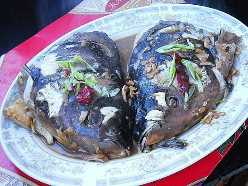 Braised Fish Head in Sauce recipe