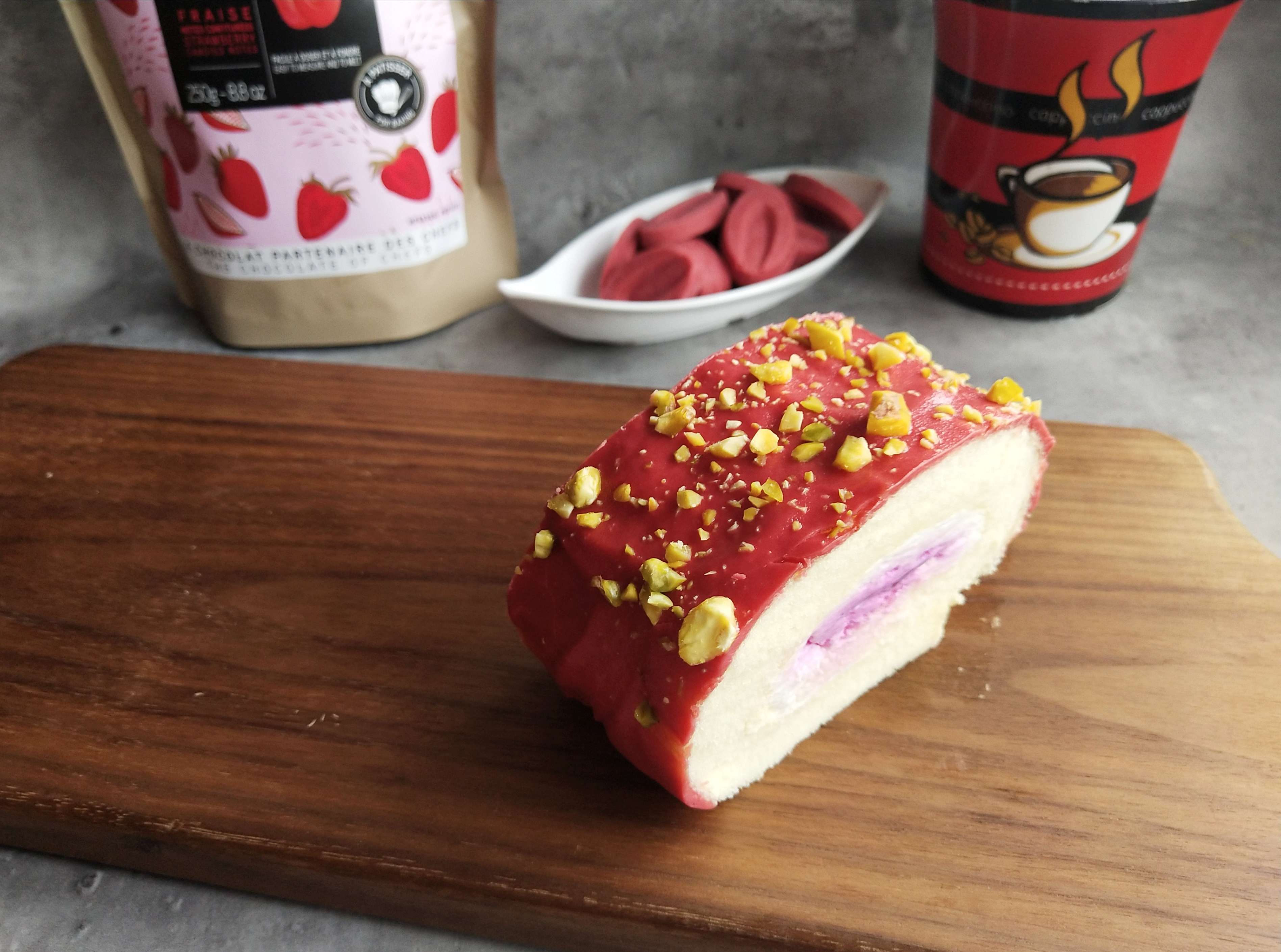 Strawberry Chocolate Cake Roll recipe