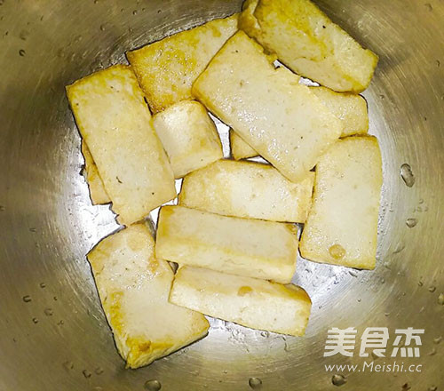 Cabbage Tofu Soup recipe