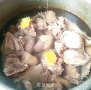 Corn Bamboo Shoots Cuttlefish Lao Duck Soup recipe