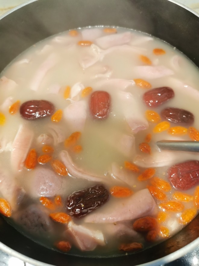Winter Stomach Warm White Pepper Pork Belly Soup recipe