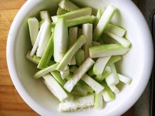 Stir-fried Gourd recipe