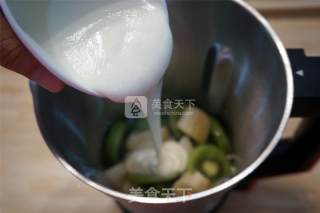 Kiwi, Sydney, Banana Juice recipe