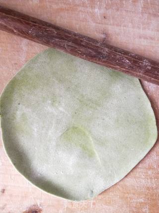 Chunk Beef Spinach Noodles recipe