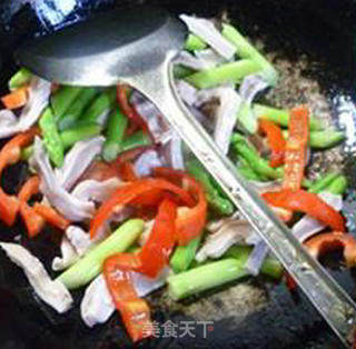 Stir-fried Pork Belly with Red Pepper and Asparagus recipe