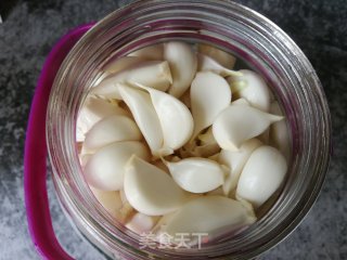 Improved Version: Pickled Sugar Garlic recipe