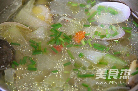 Winter Melon and Clam Soup recipe