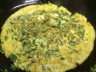 Wild Onion Egg Pancake recipe