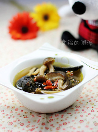 Black Chicken and Mushroom Soup recipe