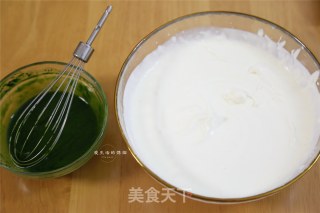 Black Rice Matcha Mousse Cake recipe