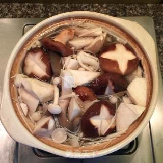 Spare Ribs and Mushroom Stew recipe