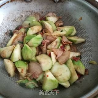 Loofah Stir-fried Pork Slices recipe