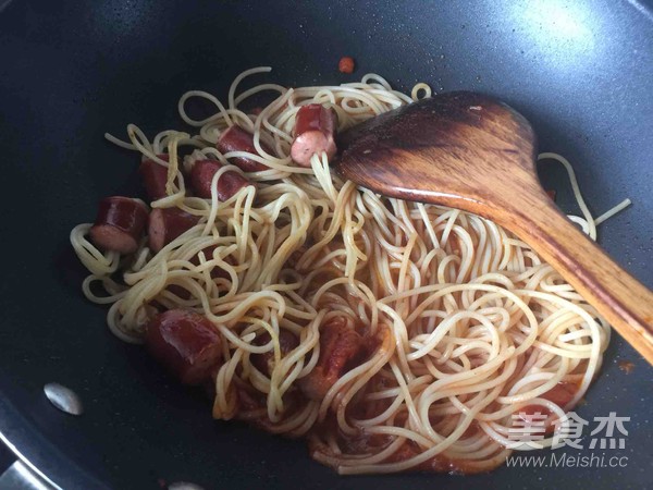 Pasta with Macaroni and Tomato recipe