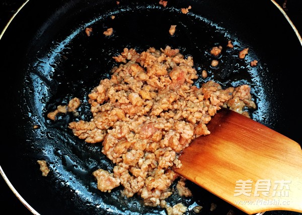 Stir-fried Minced Pork with Capers recipe