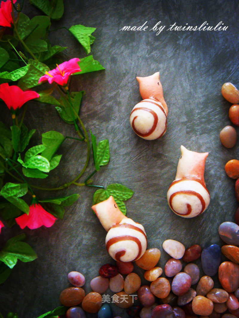 Snail Steamed Buns recipe