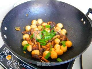 Fried Mushrooms with Egg recipe