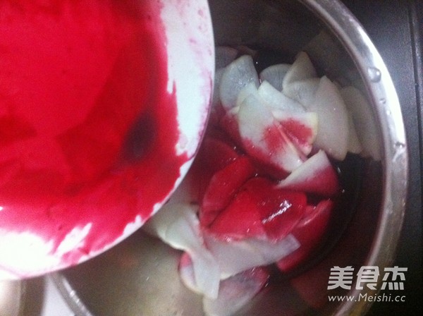 Pickled Radish Rose recipe